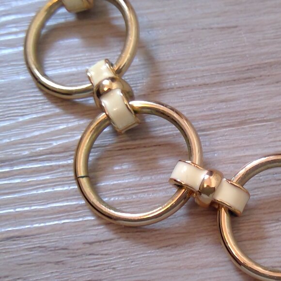 Banana Republic Necklace - Picture 3 of 5